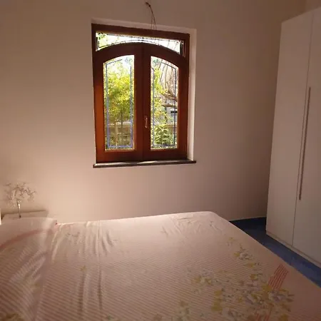 דירה Garden House *